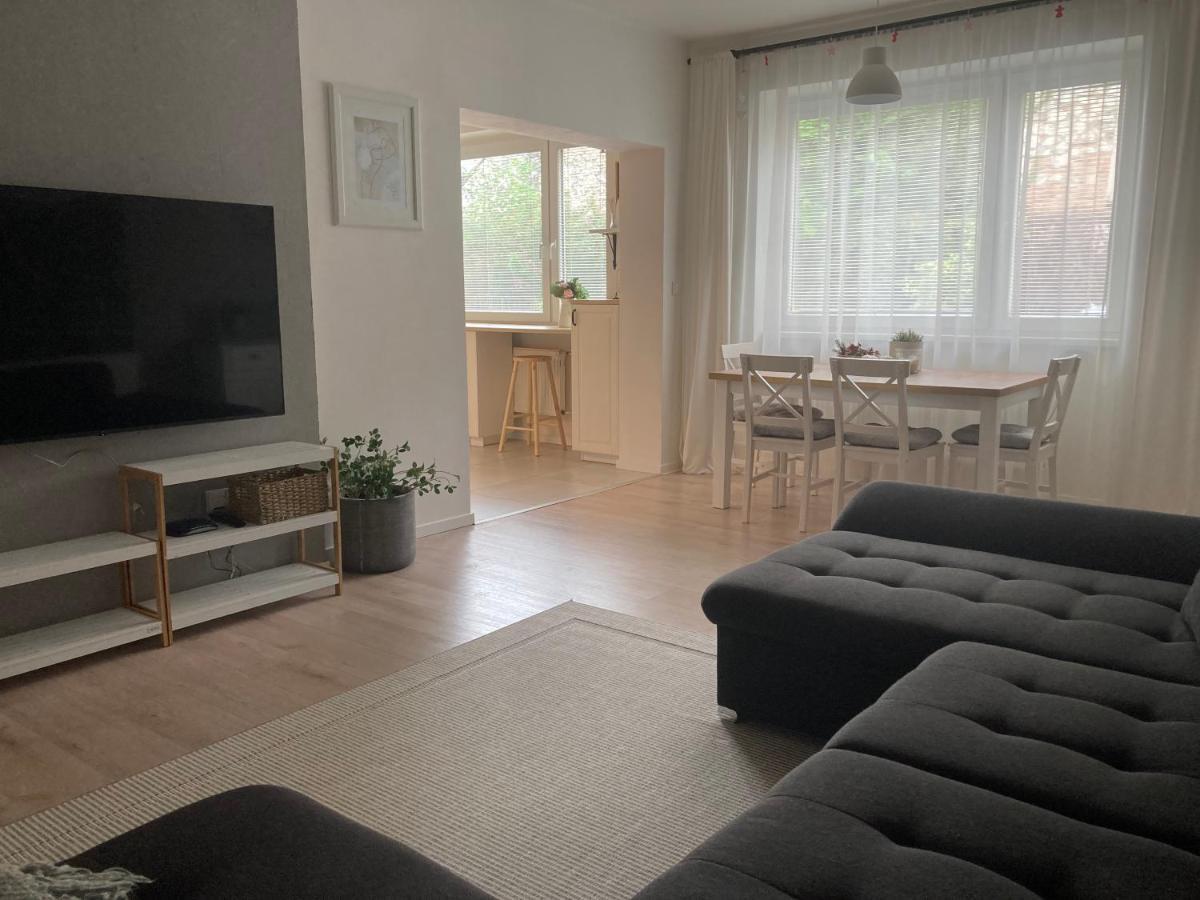 Family Provence Mikulov Appartement Buitenkant foto